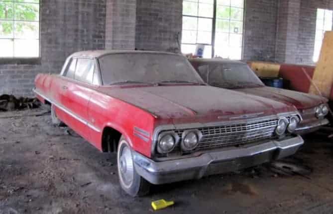 Rare Find: Vintage Chevy Cars Uncovered After 40 Years in Dealership Storage!