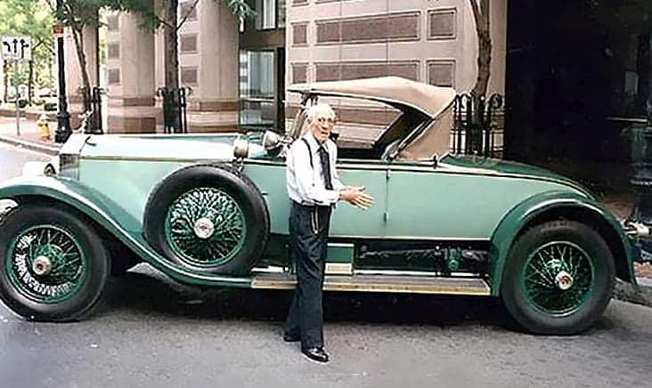 Man Owned and Drove The Same Rolls-Royce Phantom for 77 Years