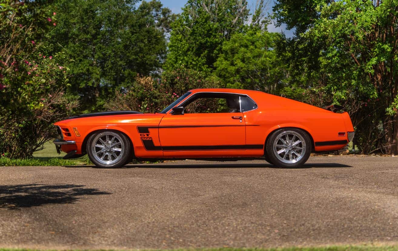 1970 Ford Mustang Mach 1 Custom: A Classic Muscle Car with Modern Features
